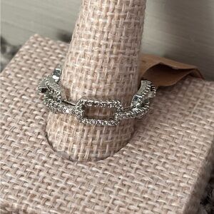 NWOT Elegant Silver Chain Link Ring size 9